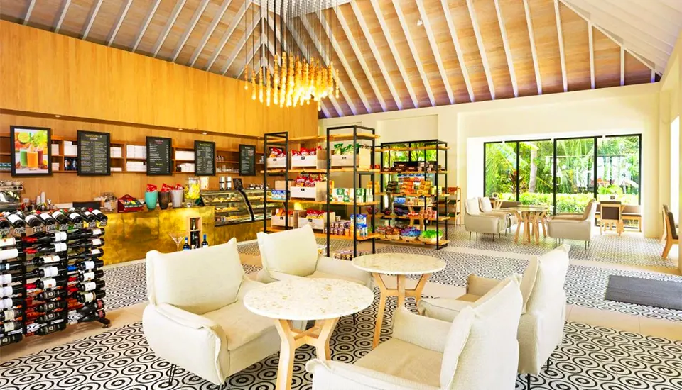 هتل کاندیمای مالدیو